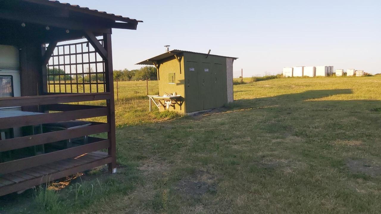 Górkło Kemping Pod Topolami מראה חיצוני תמונה